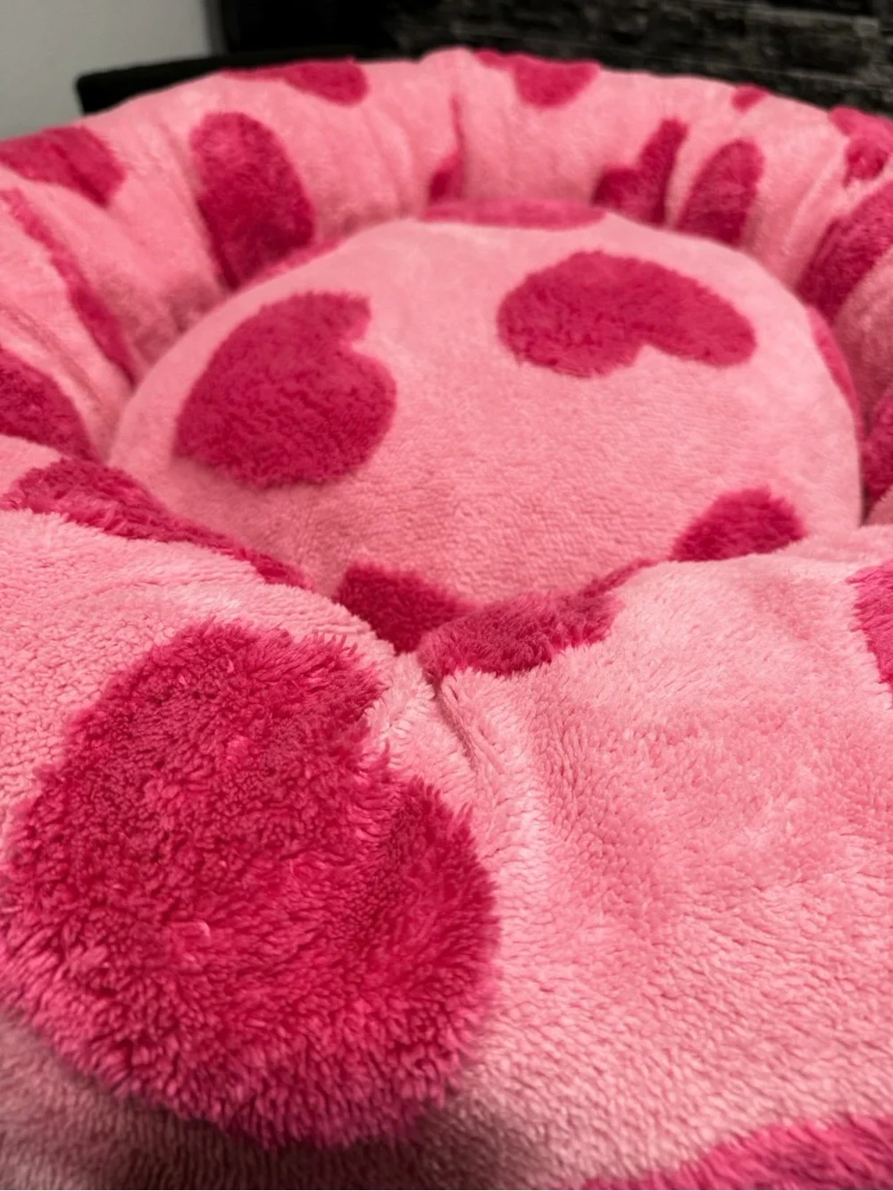 BEDSURE MEDIUM SIZE STUNNING PINK HEARTS PET BED 🐾💖🎀